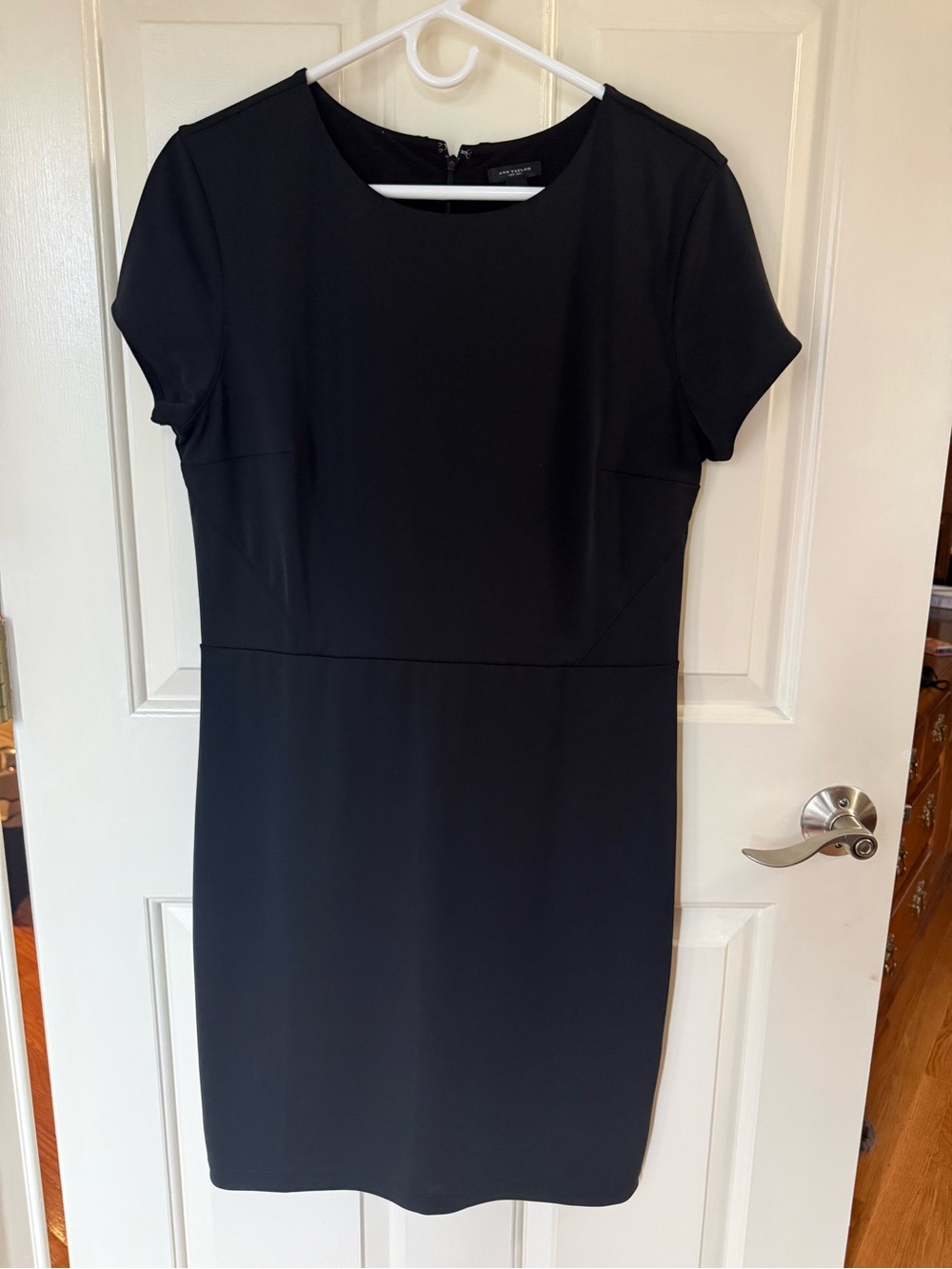 Ann Taylor Black Short Sleeve Sheath Dress